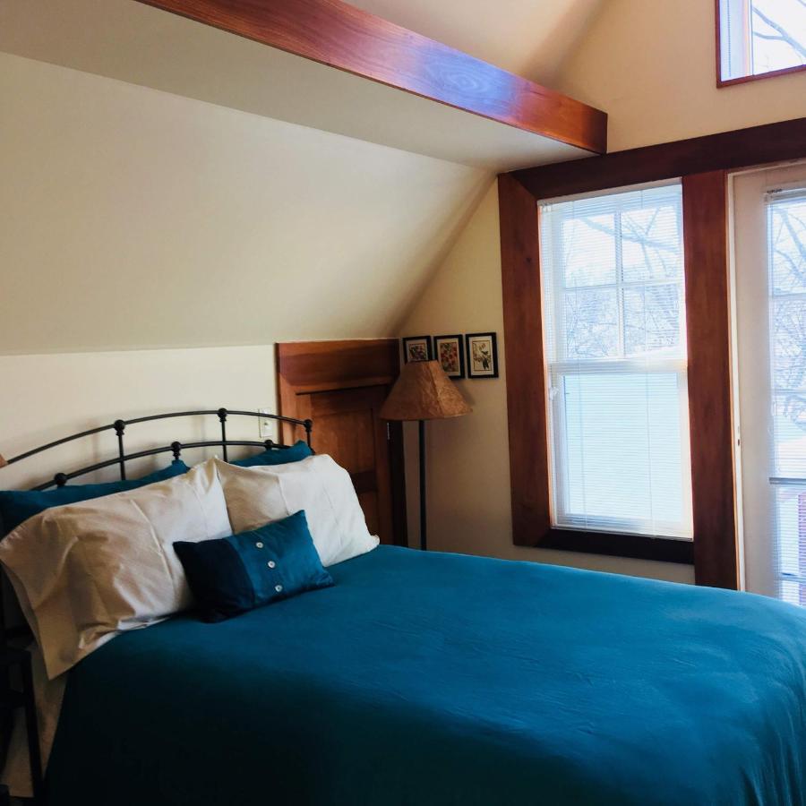 Baxter House B&B Apartment Ann Arbor Esterno foto