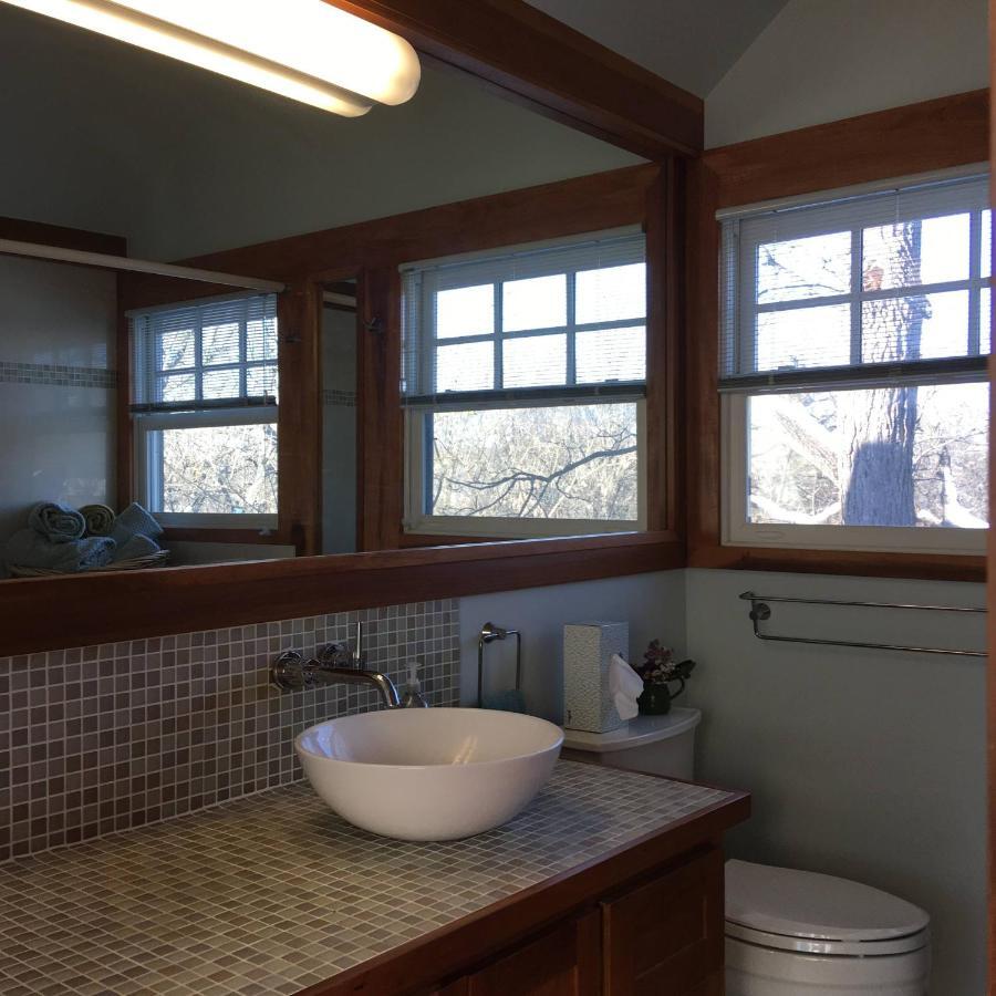 Baxter House B&B Apartment Ann Arbor Esterno foto